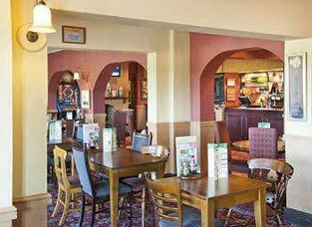 Bridge Hotel