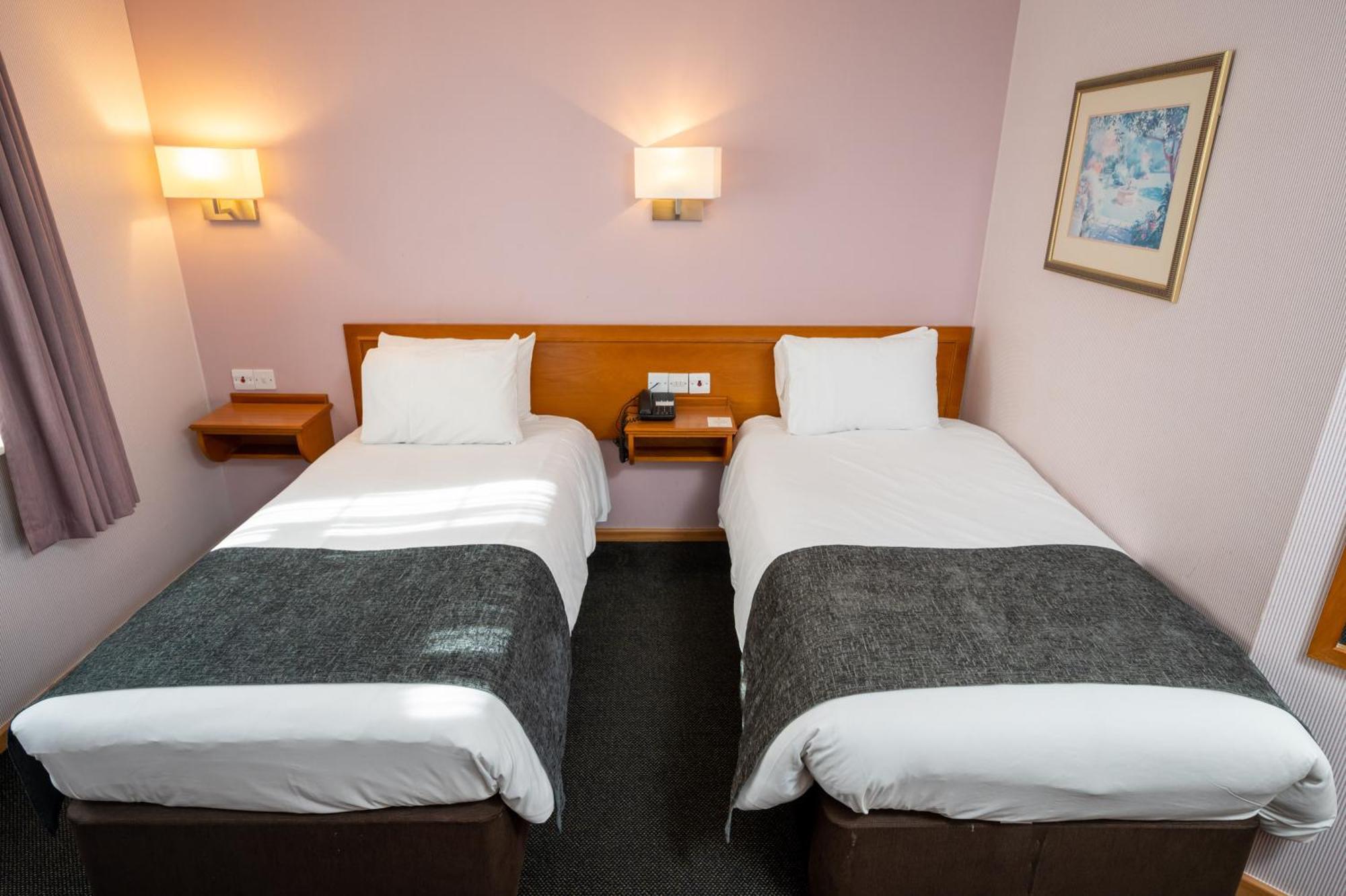 Hotel Bridge Clevedon